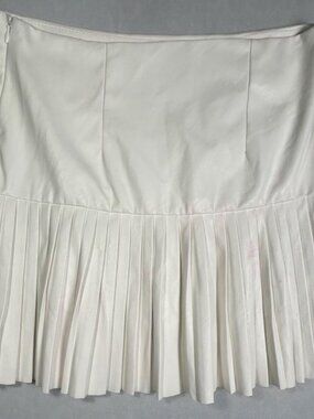 Venti 6 White Faux Leather Pleated Skirt Size L